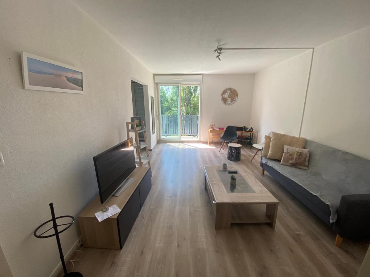 Appartement 3P, 72M2, Centre Ville, Parking Prive Tout Confort Biscarrosse Zewnętrze zdjęcie
